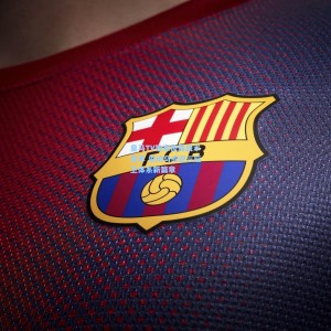 竞技宝-皇马TV独家披露战术变革 伯纳乌或迎三后卫体系新篇章