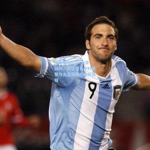 竞技宝官网：中国篮球2023全景回顾，男篮低谷中的重整与女篮荣耀后的新征程